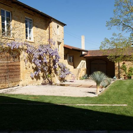 Lodges En Pierres Dorees Saint-Germain-Nuelles Exterior foto
